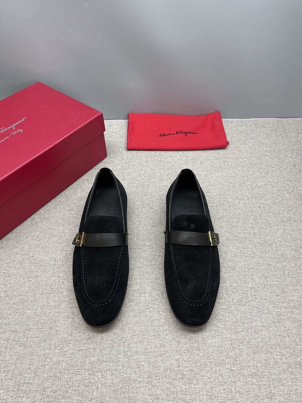 Ferragamo Men's Buckle Loafers - Almond Toe